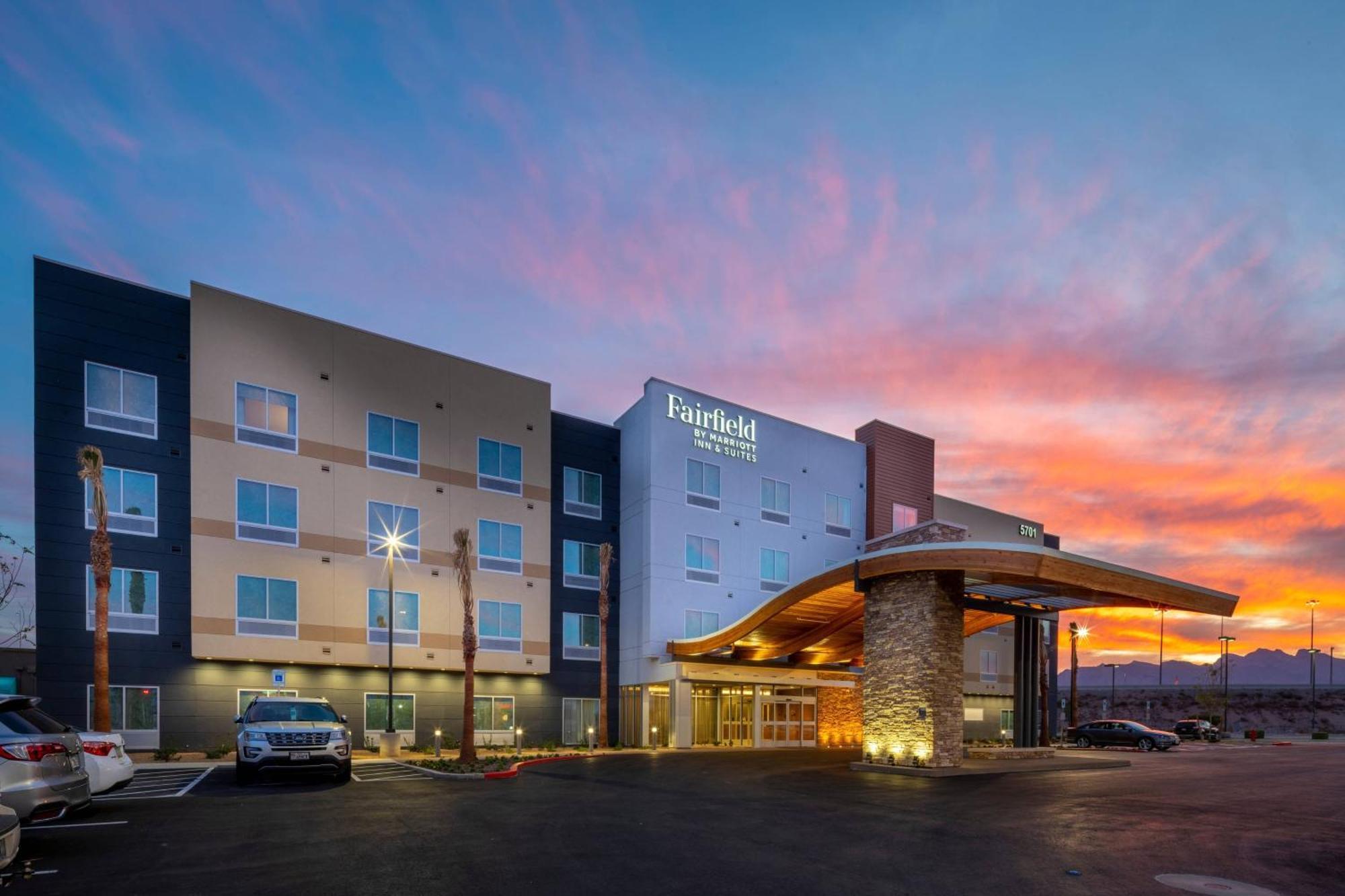 Fairfield Inn & Suites Las Vegas Northwest Exterior photo
